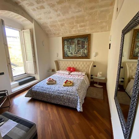Alla Dimora Di Chiara Suite And Rooms Матера Экстерьер фото