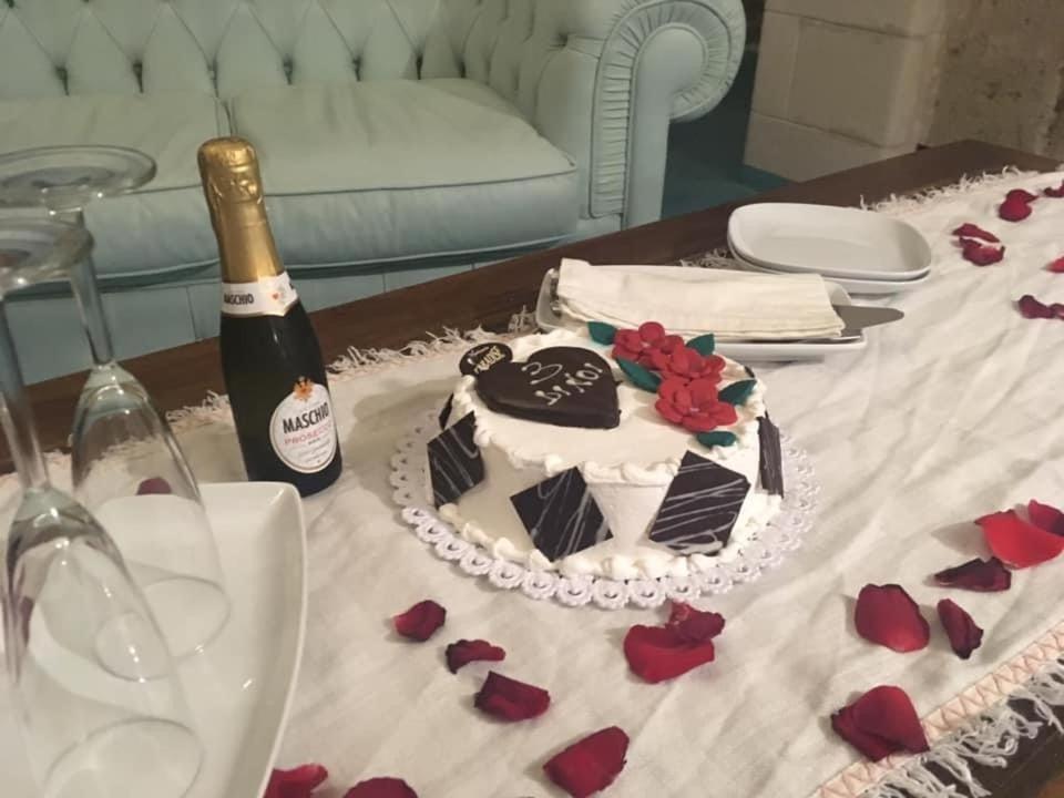 Alla Dimora Di Chiara Suite And Rooms Матера Экстерьер фото