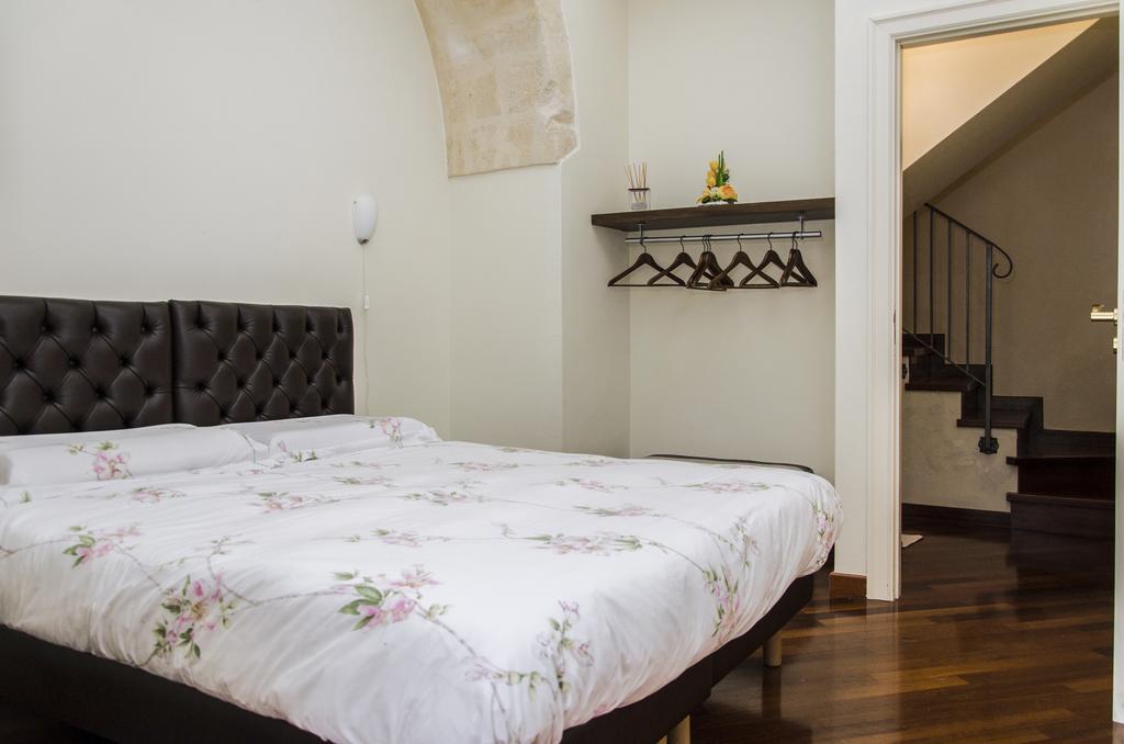 Alla Dimora Di Chiara Suite And Rooms Матера Экстерьер фото