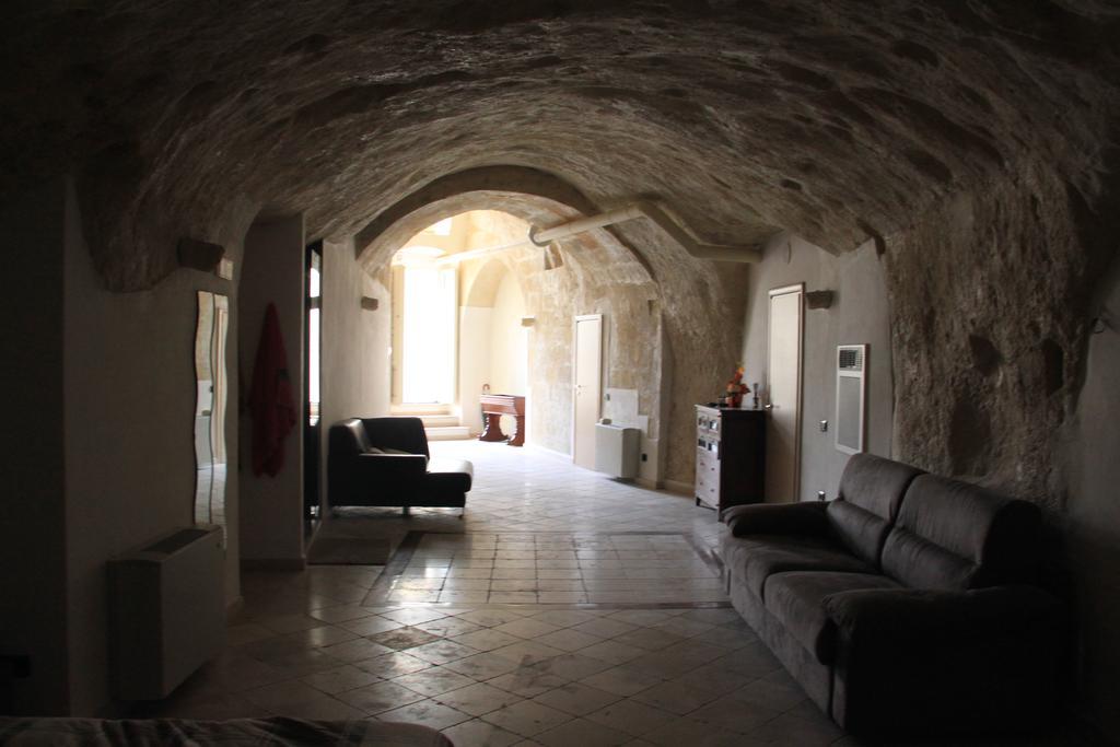 Alla Dimora Di Chiara Suite And Rooms Матера Номер фото