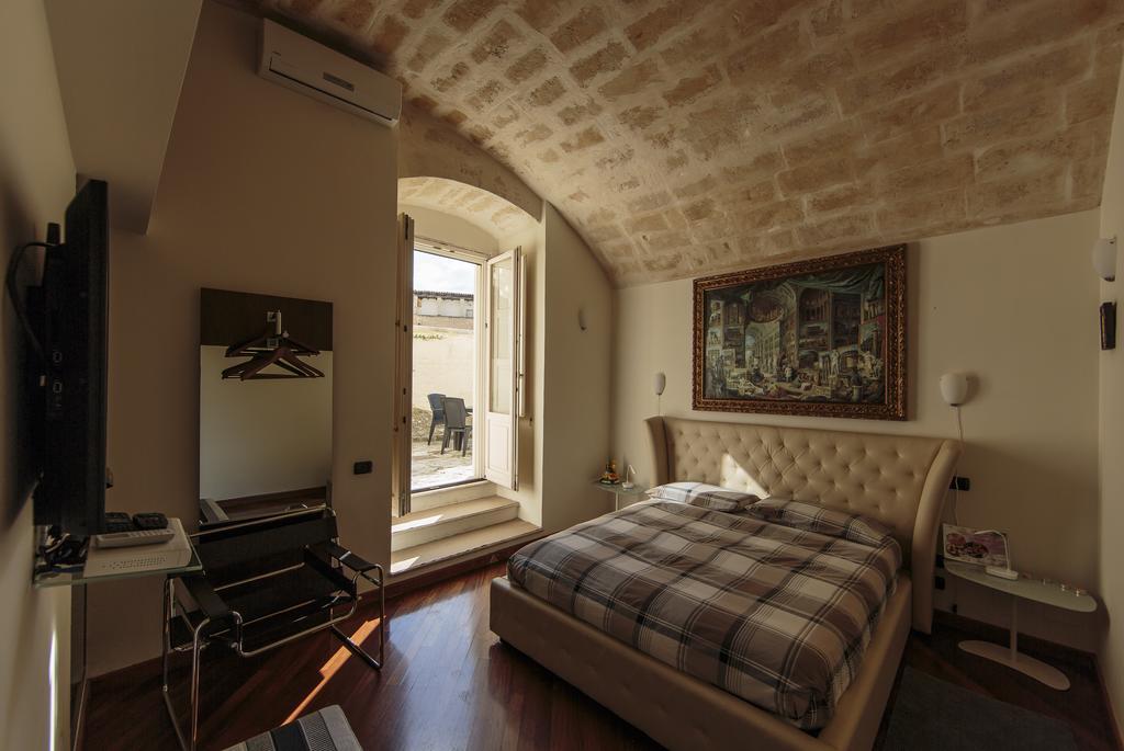 Alla Dimora Di Chiara Suite And Rooms Матера Экстерьер фото