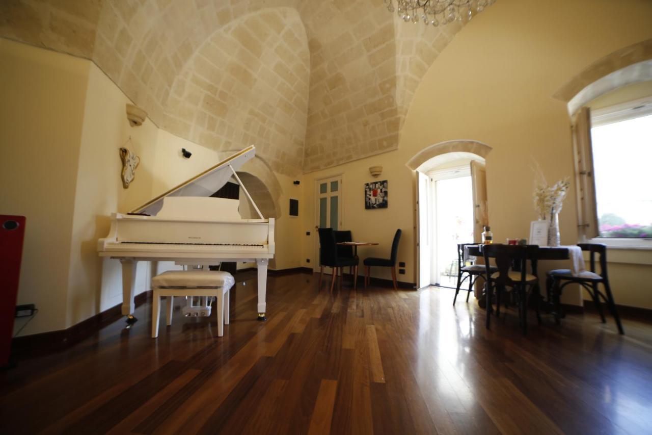 Alla Dimora Di Chiara Suite And Rooms Матера Экстерьер фото